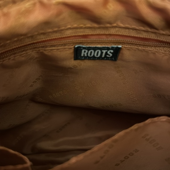 Fun Roots nylon shoulder crossbody bag with generous pockets. - Picture 5 of 10